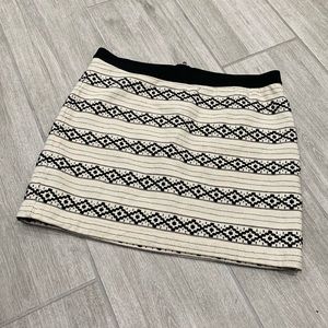 Gap skirt